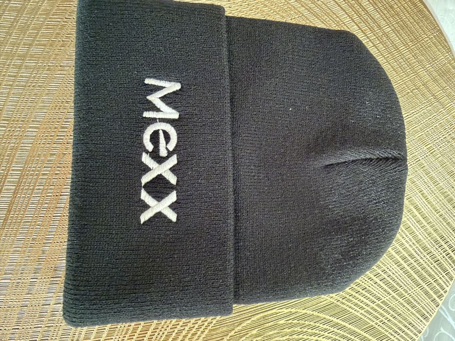 Шапка жіноча. Тепла