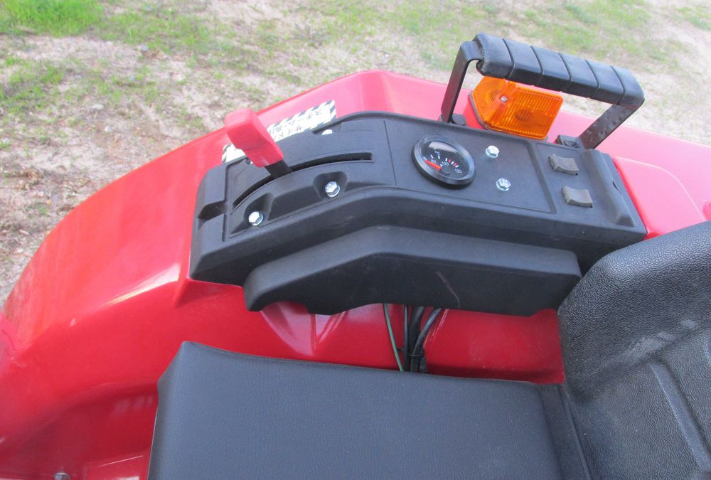 Trator Mitsubishi MT18 com Alfaia(Reservado).