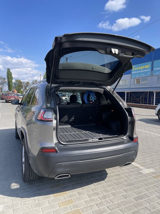 Jeep Cherokee 2018 Позашляховик кроссовер Джип