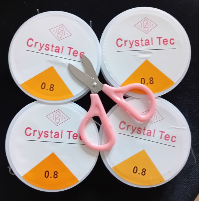 Crystal tec: 4x przezroczysta żyłka rozmiar 0,8 + nożyczki