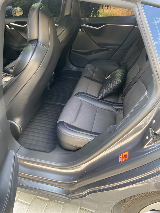 Прода Tesla Tesla Model S 2017