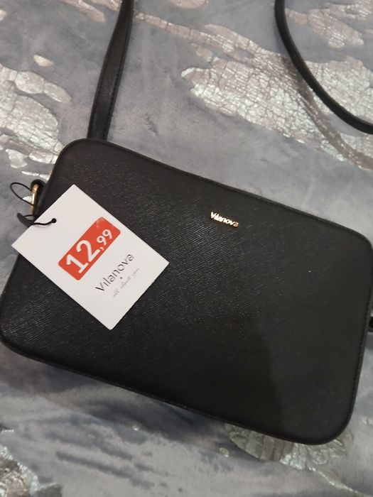 Malas a preta nova e a lilas uaada poucas vezes