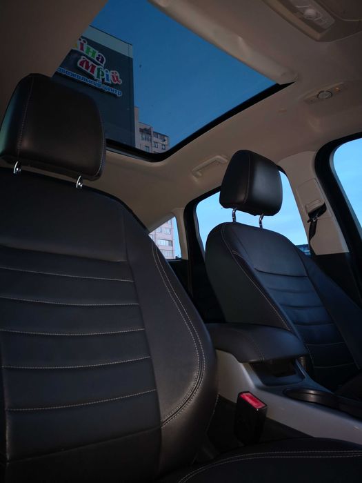 Ford C-Max HYBRID Energi Plug-in 2013 з мінімальним пробігом