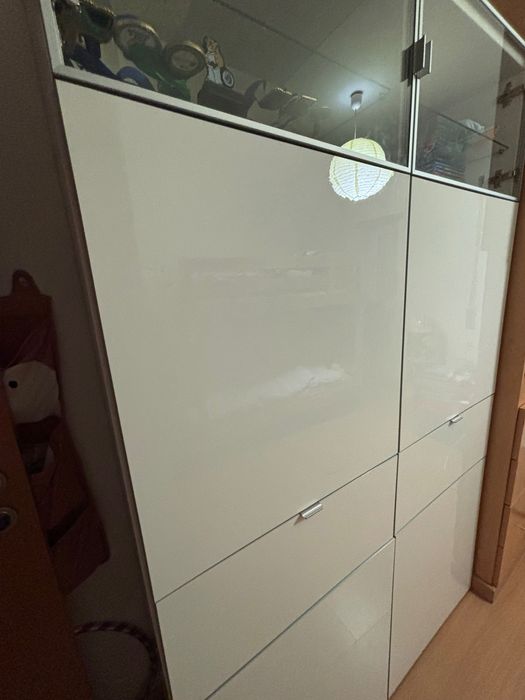 Itens a partir de 18€- roupeiro branco