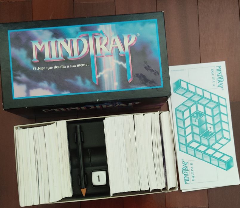 Mindtrap, jogo de cartas