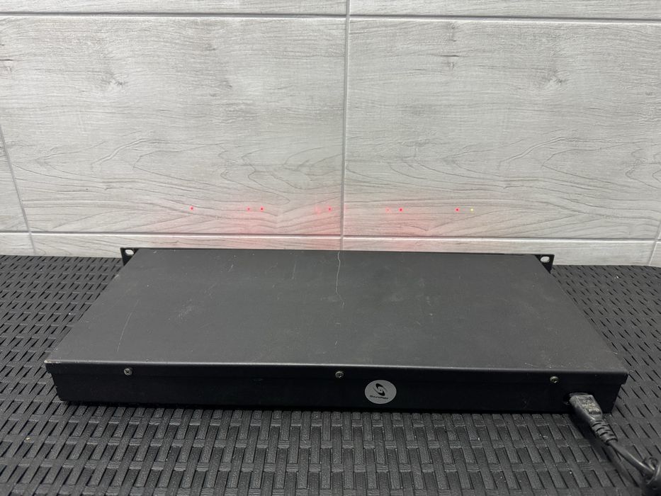 Fischer Amps ALC 89/300mA rack Charger profesjonalna ładowarka aku 9v