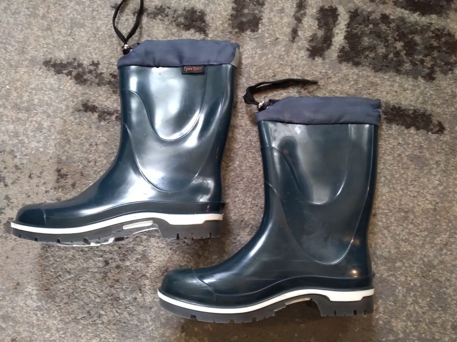 Резиновые сапоги 39-40 размер