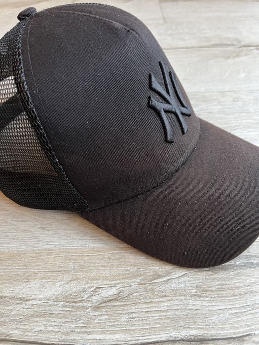 Czapka New Era Trucker