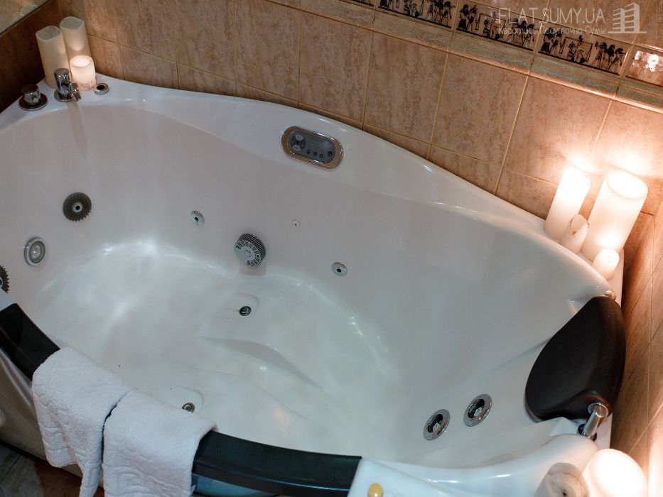 DE LUXE Квартира Подобово з ДЖАКУЗІ, вул. Харківська, 43, ТРЦ Лавина