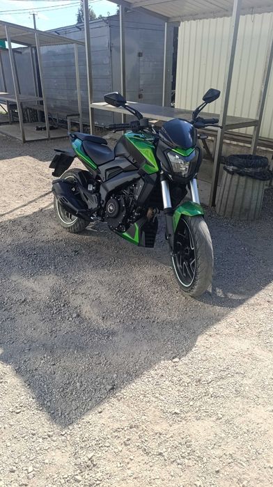Badjaj Dominar 400