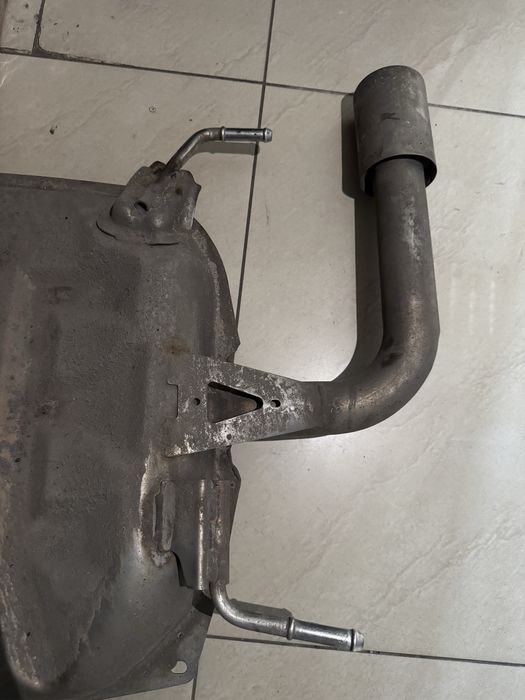 Продам выхлопную трубу (банку) mazda 6 GJ