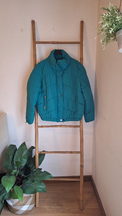 Casaco alcochoado verde da Lefties