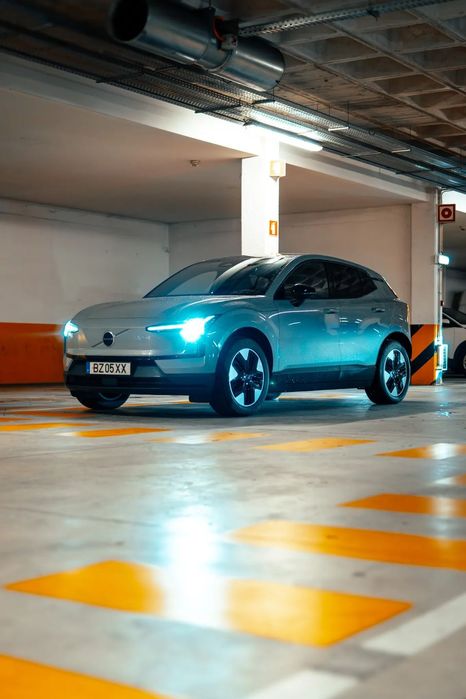 Volvo EX30 69 kWh Single Motor Extended Range Core