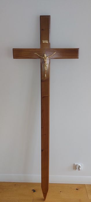 Krzyże grobowe, nagrobne, cmentarne. drewniane