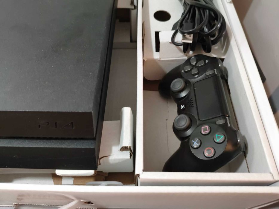 Playstation 4 500 GB