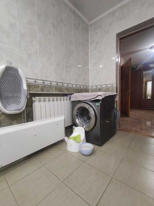 Продаж  просторого будинку, можливо по програмі єВідновлення