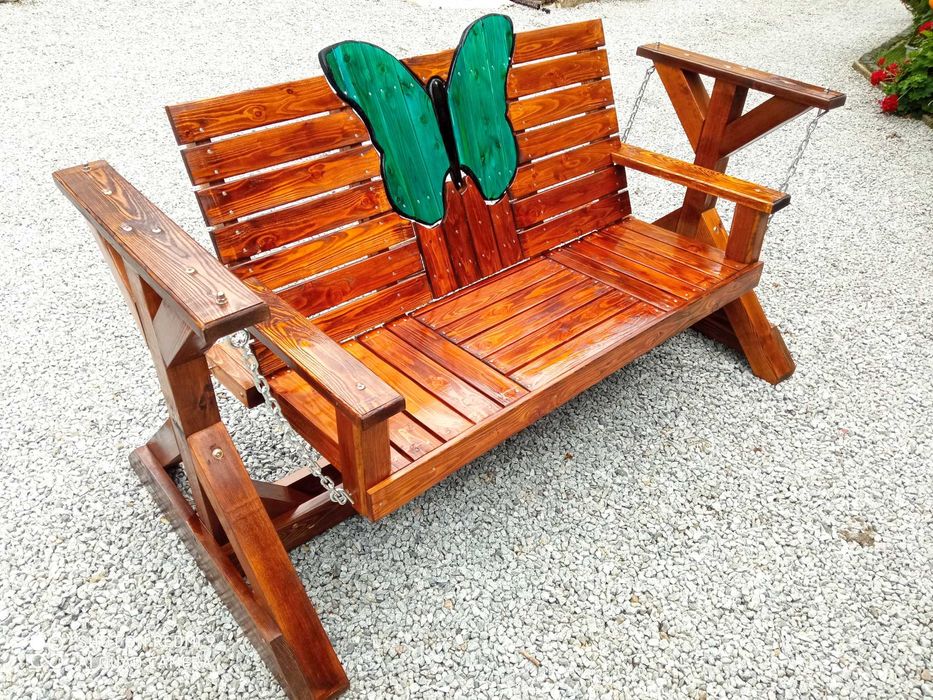 ławka ogrodowa bujana