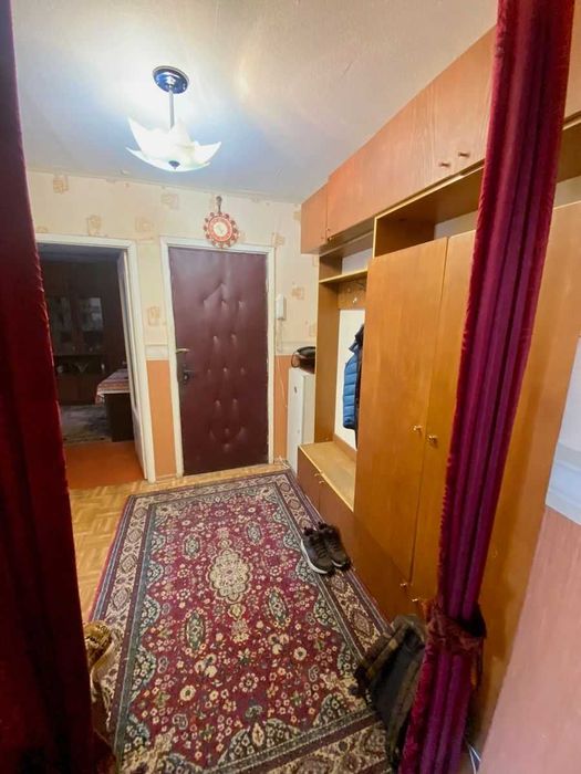 Довгострокова аренда 3-ех кімнатна квартира