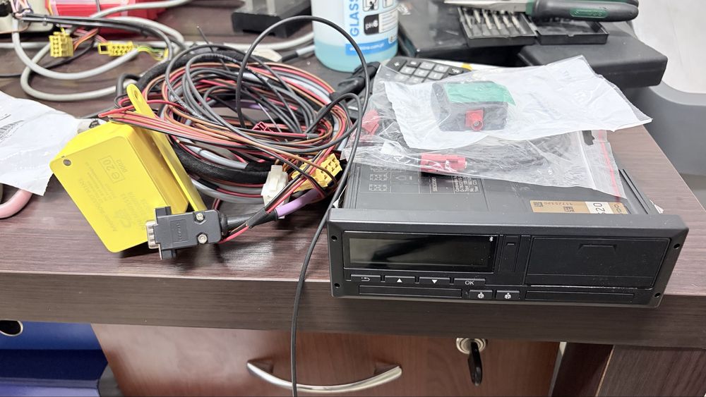 Tachograf Reno Master M1N1 komplet