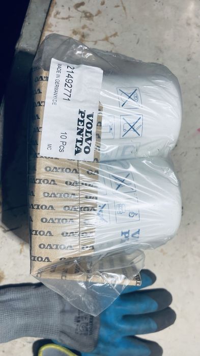 Паливний фільтр Volvo