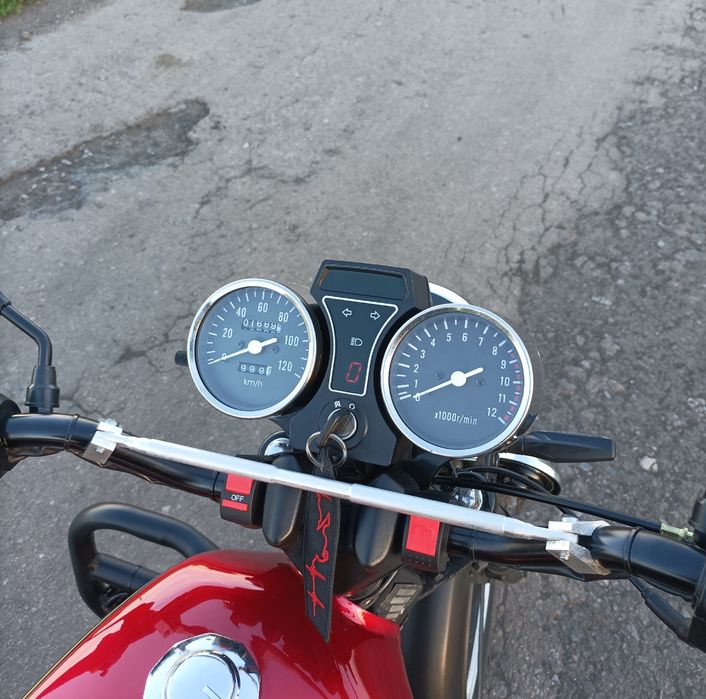 Продам мопед Альфа ZS50F 110кубов с документами