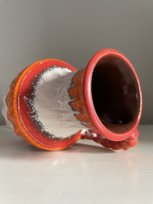 Ceramiczny wazon Carstens Fat Lava. Stara ceramika West Germany.