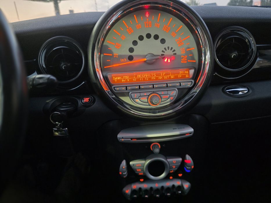 MINI Cooper D 1.6 110 cv | 2008