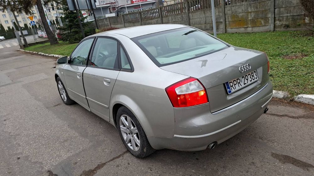 Ауді а4б6 2002року