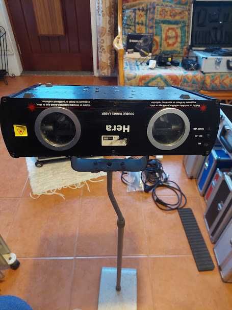 4 laser em muito bom estado com oferta da mala