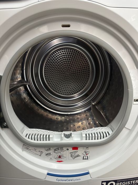 Suszarka Electrolux PerfectCare 8kg Pompa Ciepła WiFi 60cm GW