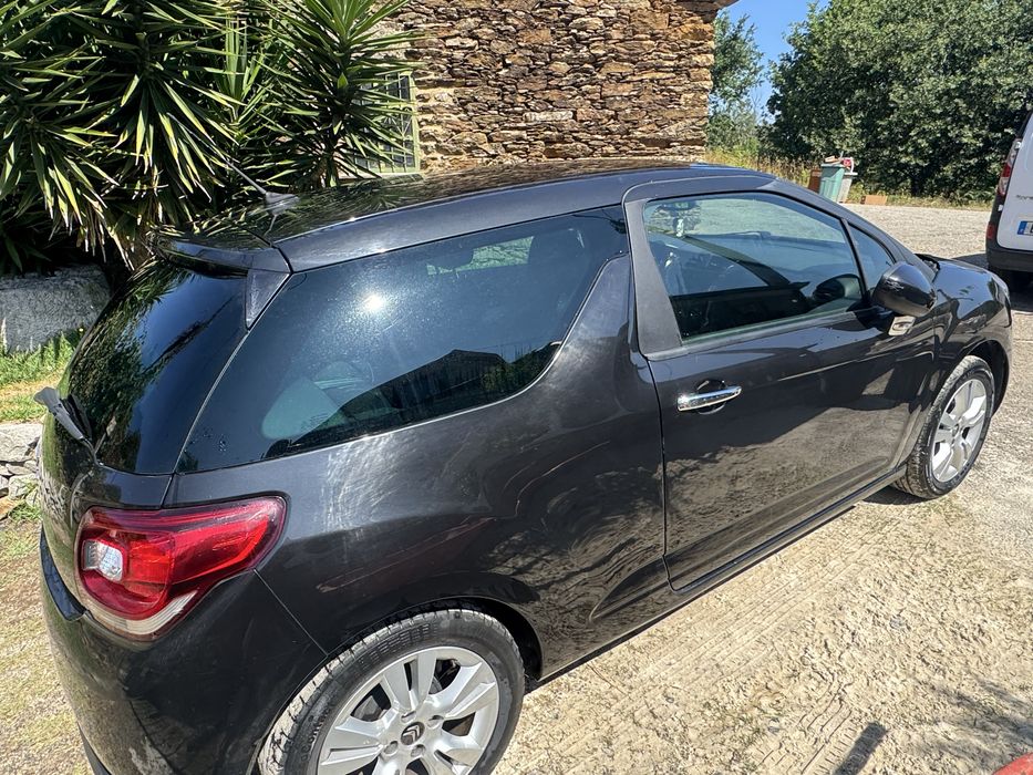 Citroën DS3 Hatchback 2010