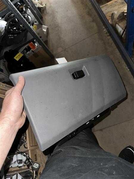 Land Rover Discovery Porta Luvas  bege cinzento ou preto