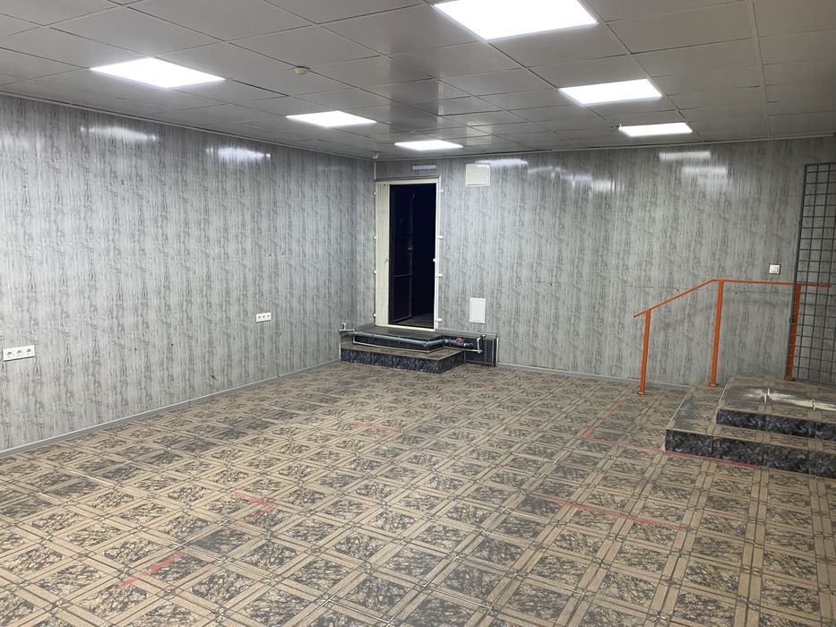 Оренда приміщення 173 кв