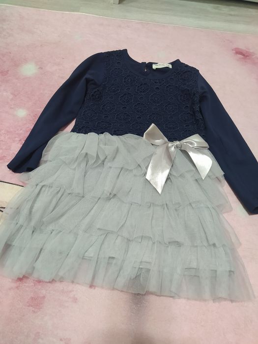 Elegancka sukienka roz. 104