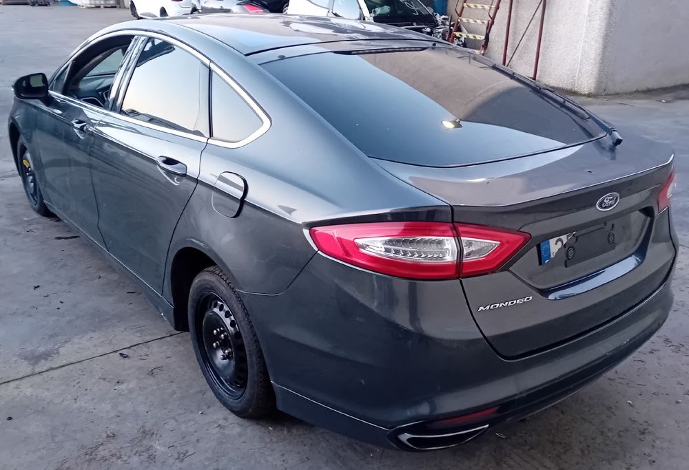 Para peças FORD Mondeo V Hatchback