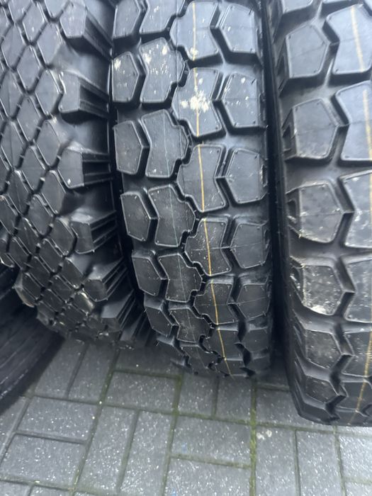 opona 8.25R20 12PR U-2 Rosava zdętką