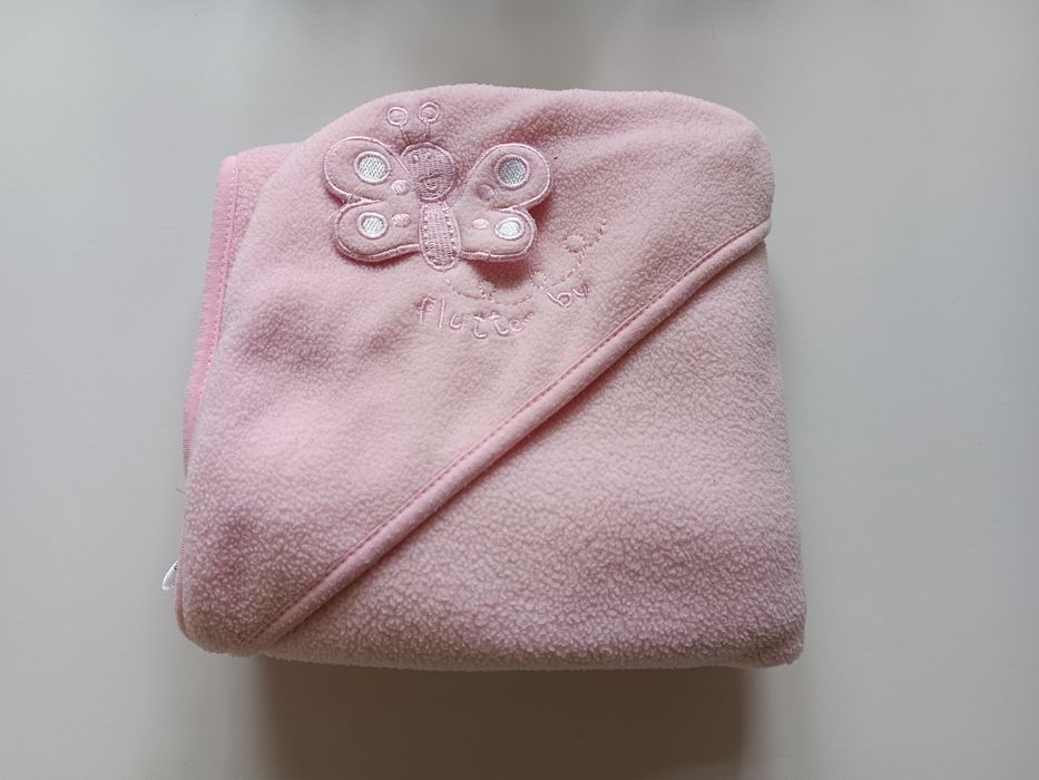 Kocyk polarowy z motylkiem