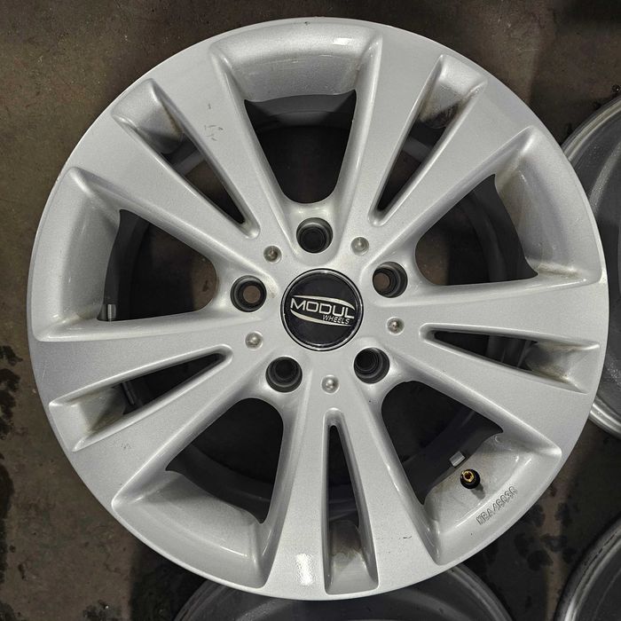 4szt. felgi aluminiowe używane 7x16 ET35 5x120x72,5 W-wa