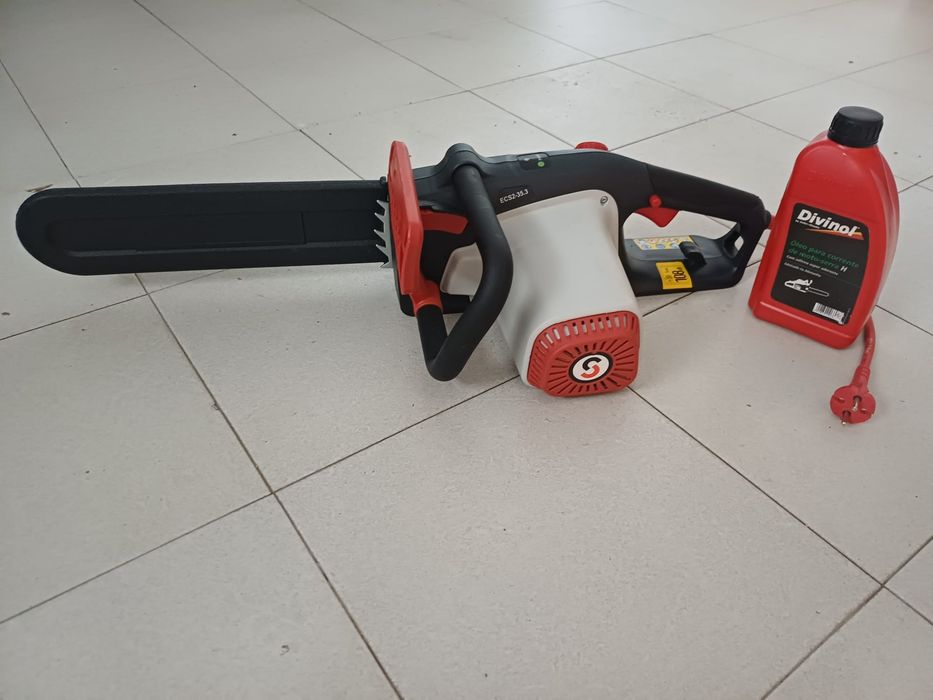 Motosserra elétrica 2000 W 35 cm Sterwins, usado apenas uma vez
