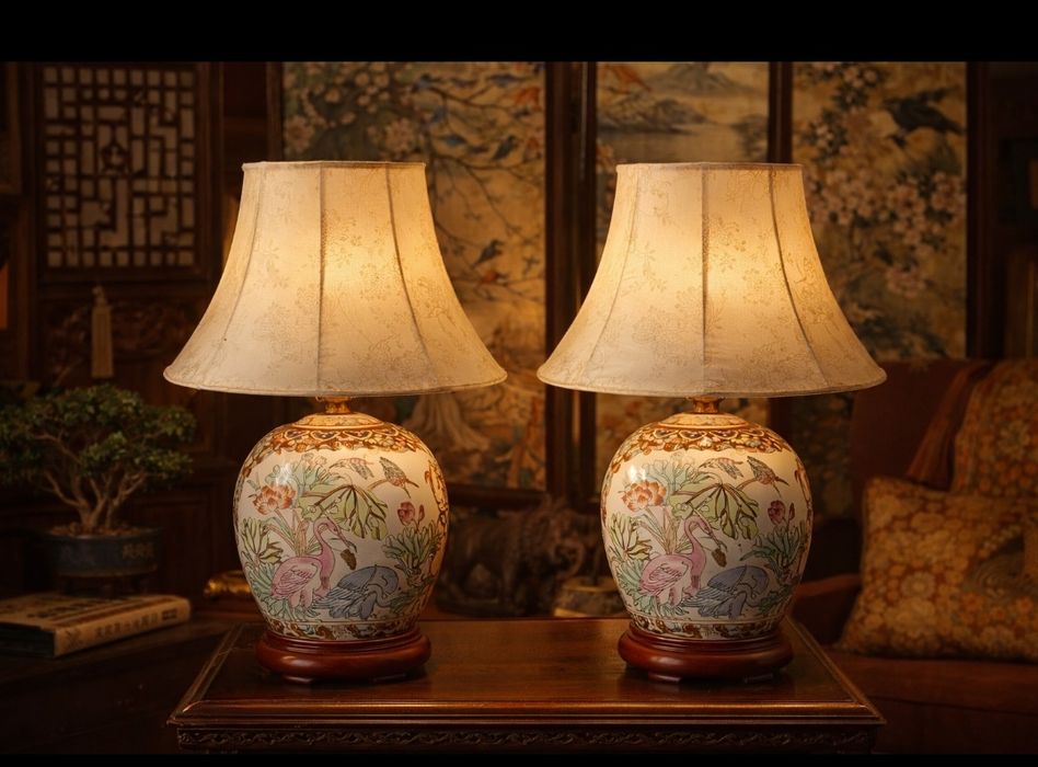 Candeeiros de Mesa em Cerâmica Asiáticos