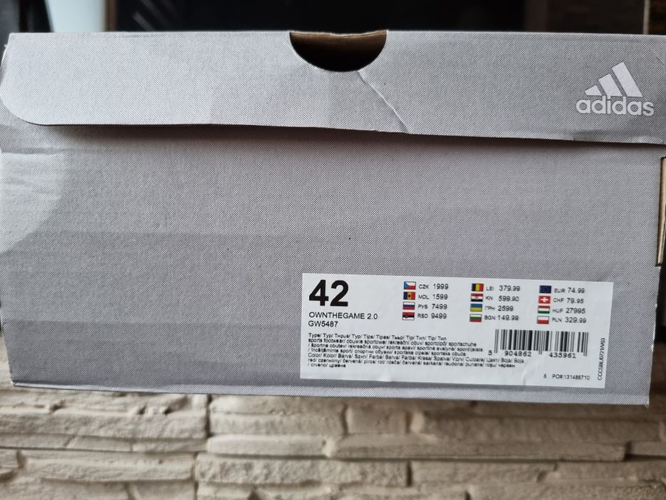 Buty Adidas Own the game rozmiar 42