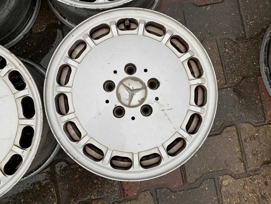 титани диски R15 5 112 et 49 Dia 66.6 Mercedes Benz