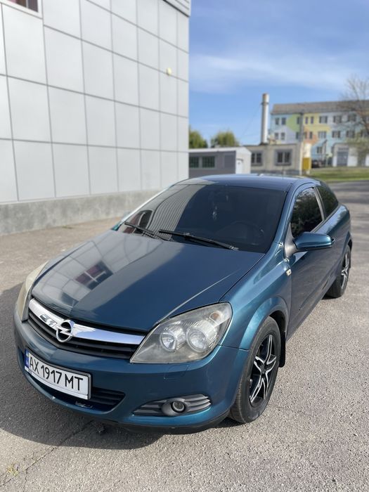 Opel Astra GTC 2007