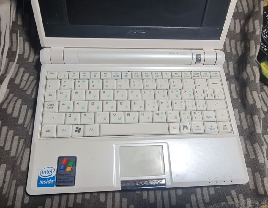 Ноутбук мини,Asus Eee PC, на запчасти,sharp, статуэт