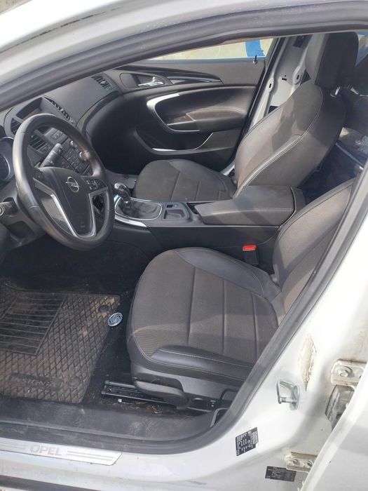 Opel insignia czesci
