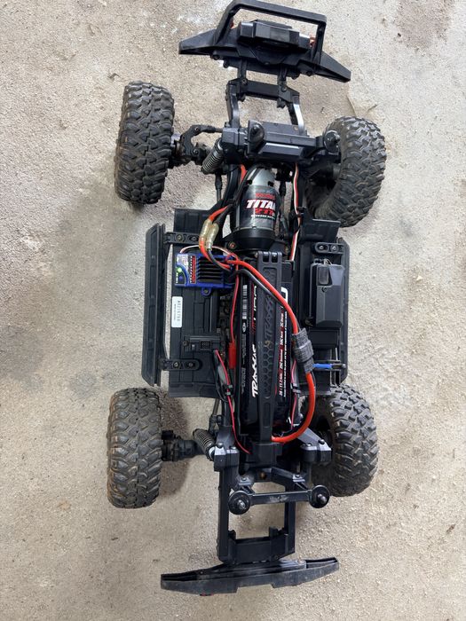 Traxxas Trx4 Sport mais material