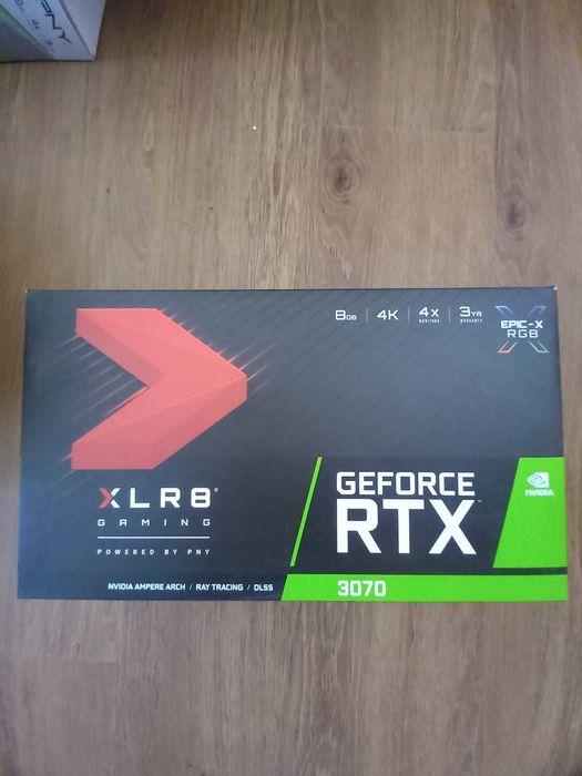 PNY GeForce RTXTM 3070 8GB XLR8 Triple Fan Edition