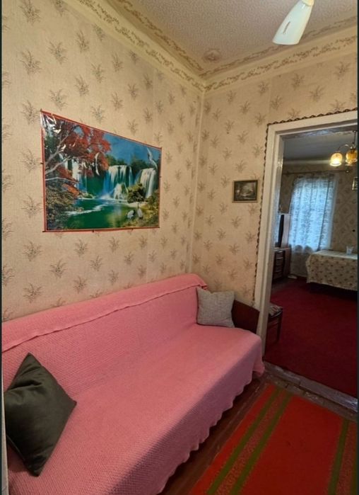 Сдам часный дом в центре Славянска на любой срок