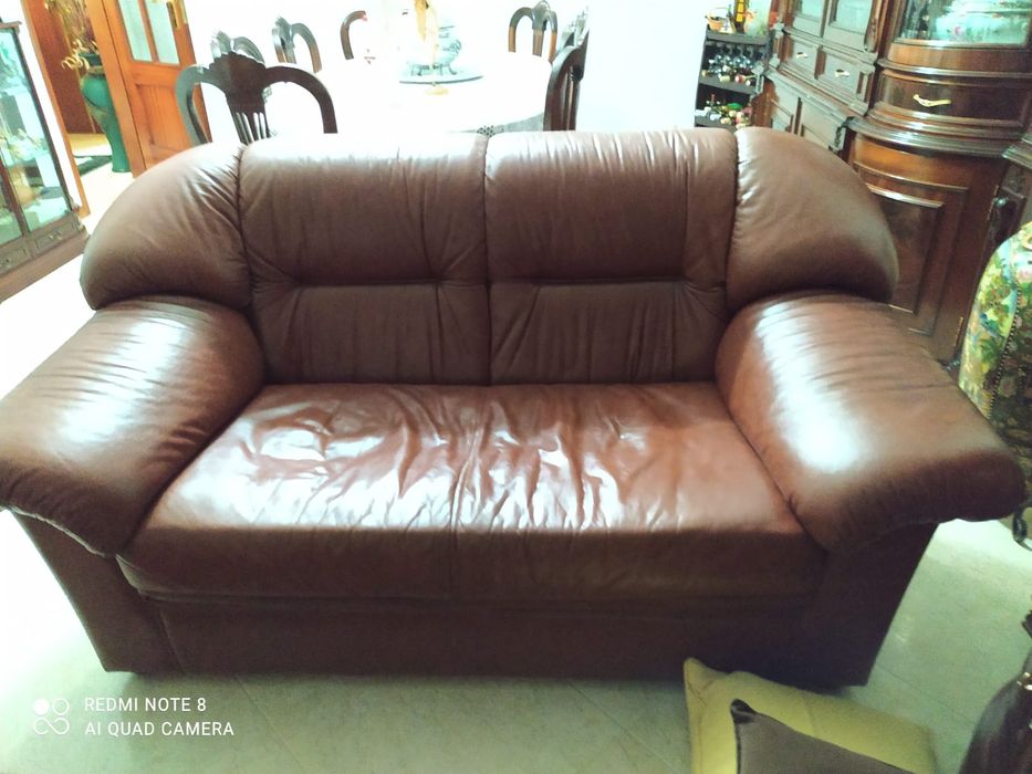 Sofás em Pele castanho