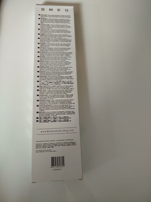 Smeg faca 6 nova